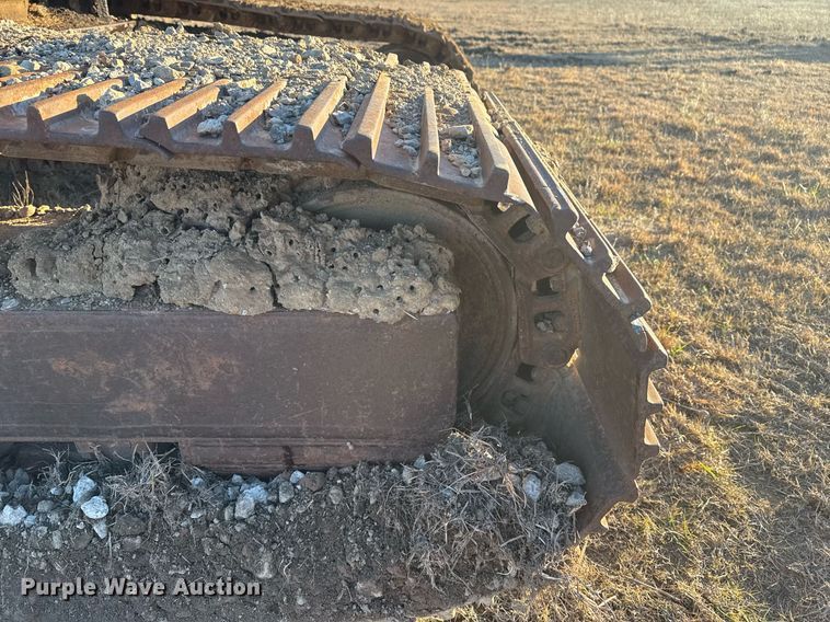 image for item DJ9856 1988 Caterpillar 225B excavator