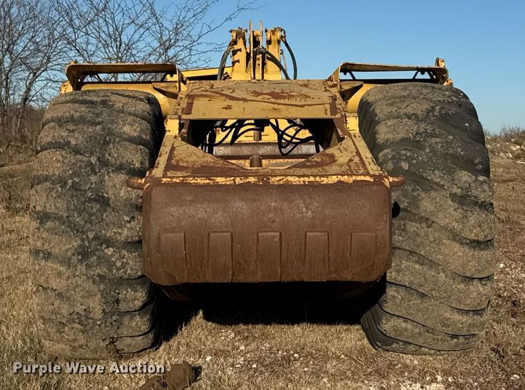 image for item DJ9863 Caterpillar 621B conventional scraper 