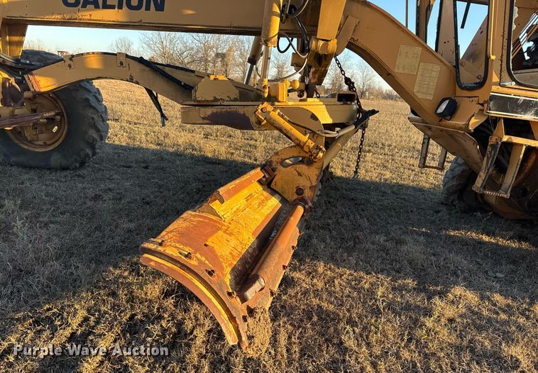 image for item DJ9880 1994 Galion 850 motor grader
