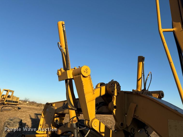 image for item DJ9880 1994 Galion 850 motor grader