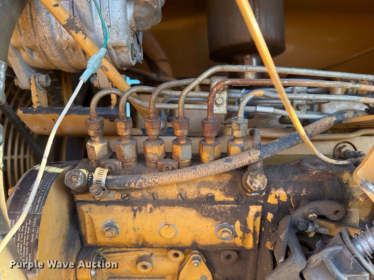 image for item DJ9880 1994 Galion 850 motor grader