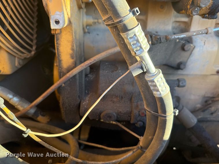 image for item DJ9880 1994 Galion 850 motor grader