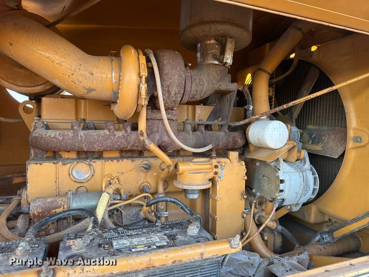 image for item DJ9880 1994 Galion 850 motor grader