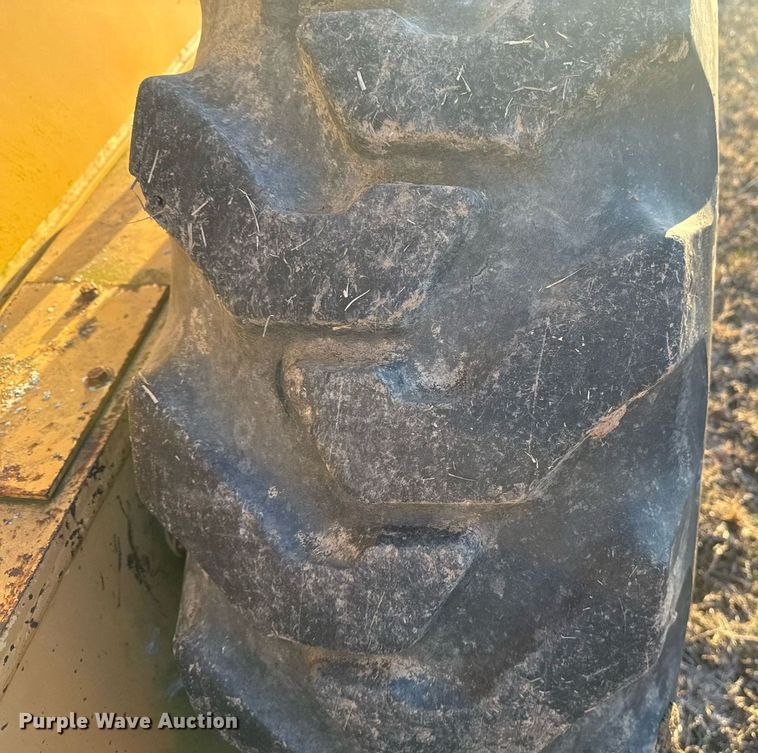 image for item DJ9880 1994 Galion 850 motor grader