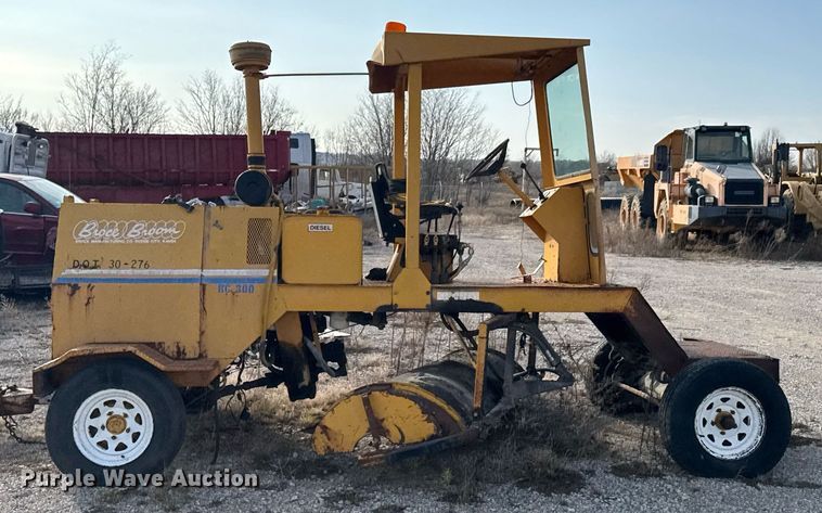 image for item DJ9934 1997 Broce RC300 broom