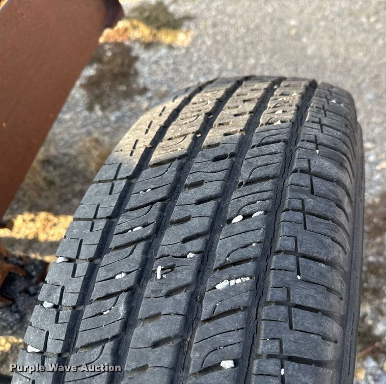 image for item DJ9934 1997 Broce RC300 broom