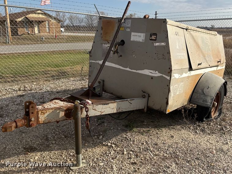 image for item DJ9999 1998 CompAir Le Roi Q185DJE air compressor