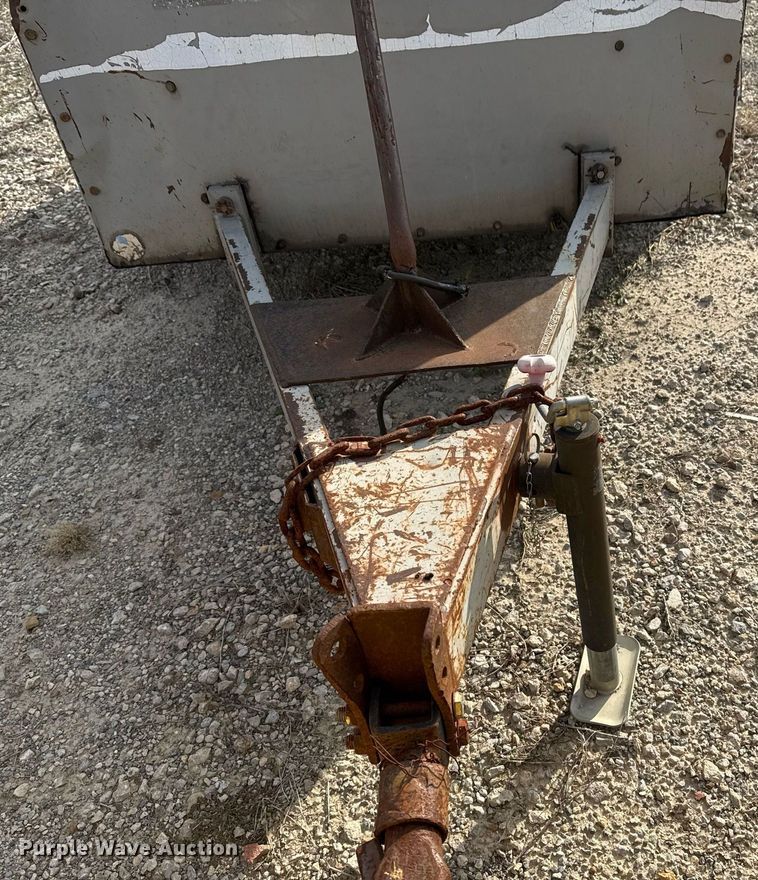 image for item DJ9999 1998 CompAir Le Roi Q185DJE air compressor