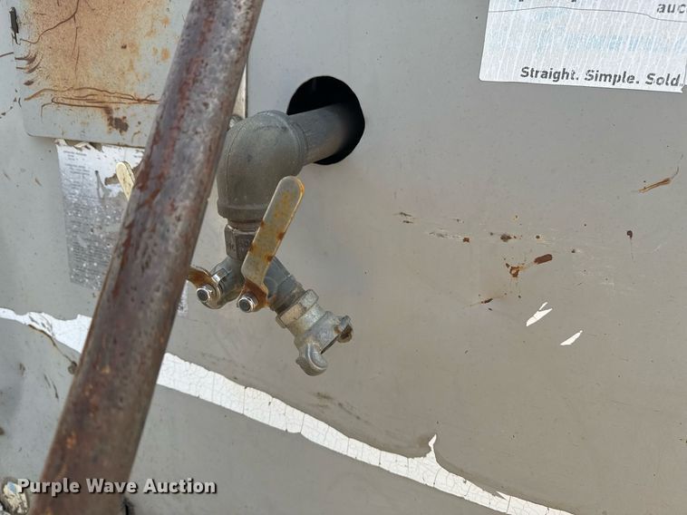 image for item DJ9999 1998 CompAir Le Roi Q185DJE air compressor