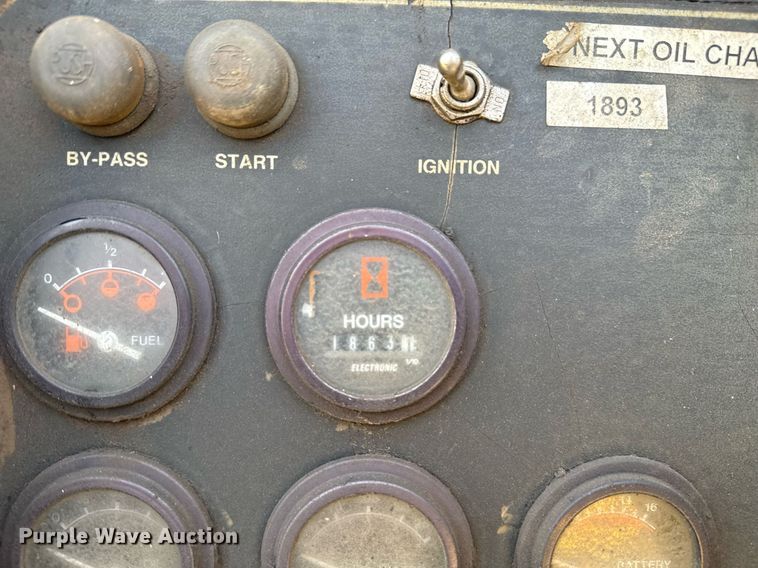 image for item DJ9999 1998 CompAir Le Roi Q185DJE air compressor