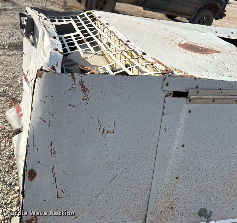 image for item DJ9999 1998 CompAir Le Roi Q185DJE air compressor