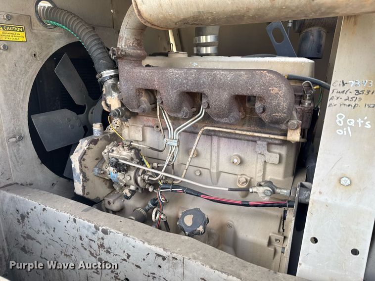 image for item DJ9999 1998 CompAir Le Roi Q185DJE air compressor