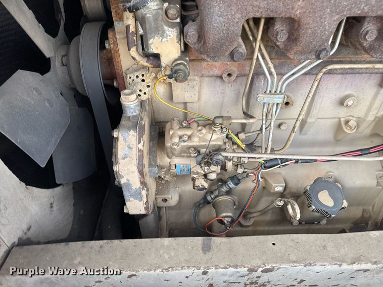 image for item DJ9999 1998 CompAir Le Roi Q185DJE air compressor