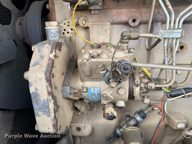 image for item DJ9999 1998 CompAir Le Roi Q185DJE air compressor