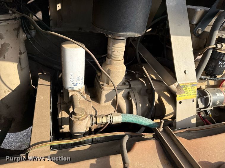 image for item DJ9999 1998 CompAir Le Roi Q185DJE air compressor