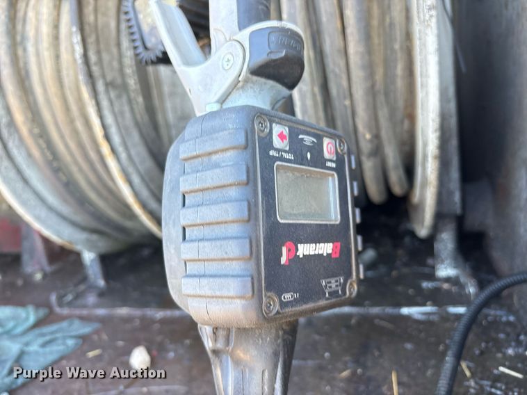 image for item DM1858 1996 Mack CH600 fuel / lube truck