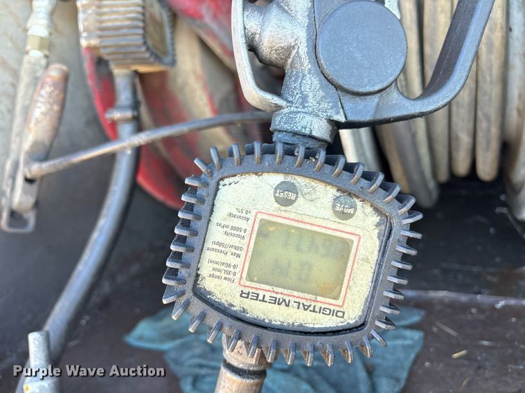 image for item DM1858 1996 Mack CH600 fuel / lube truck