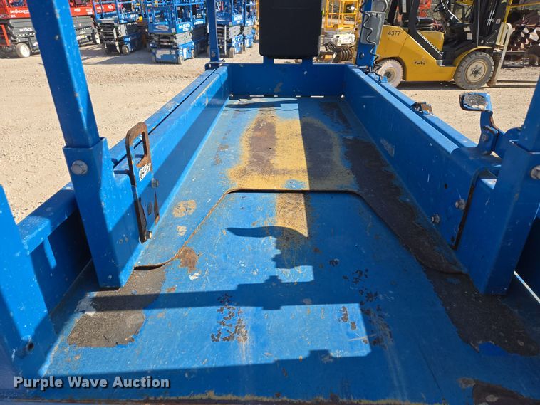 image for item DM7502 Genie GS-1930 scissor lift