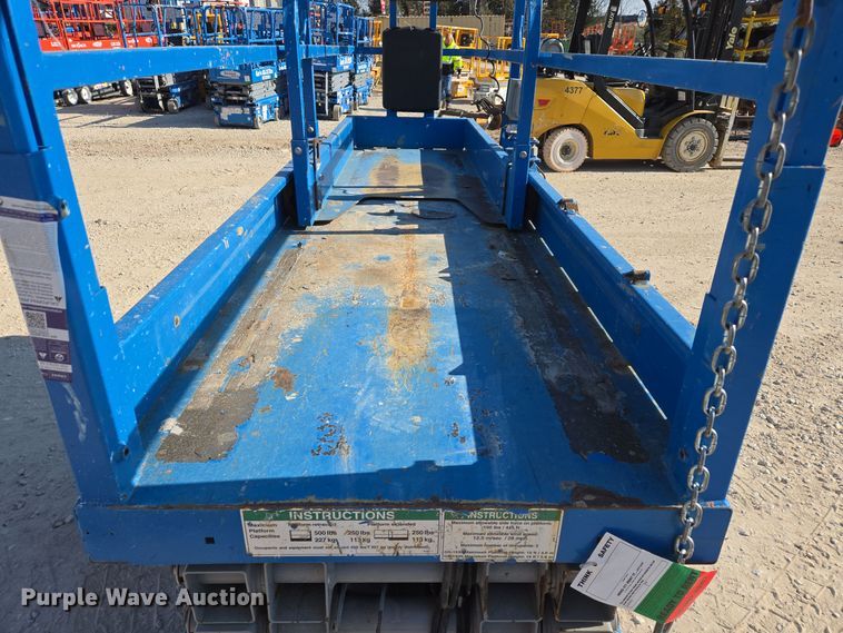 image for item DM7502 Genie GS-1930 scissor lift