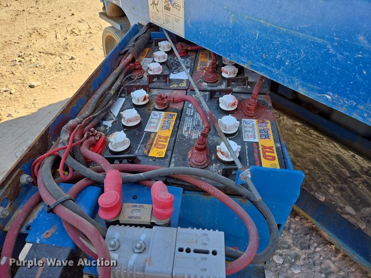 image for item DM7502 Genie GS-1930 scissor lift