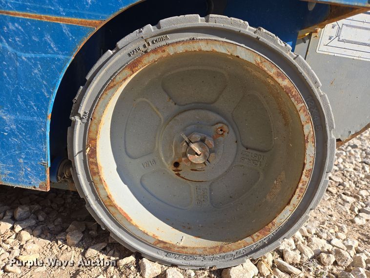 image for item DM7502 Genie GS-1930 scissor lift