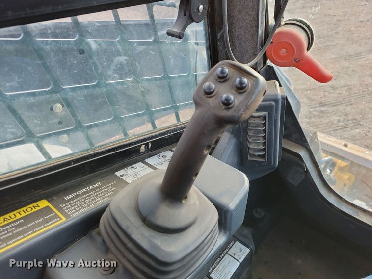 image for item DN3632 2021 John Deere 333G tracked skid steer loader