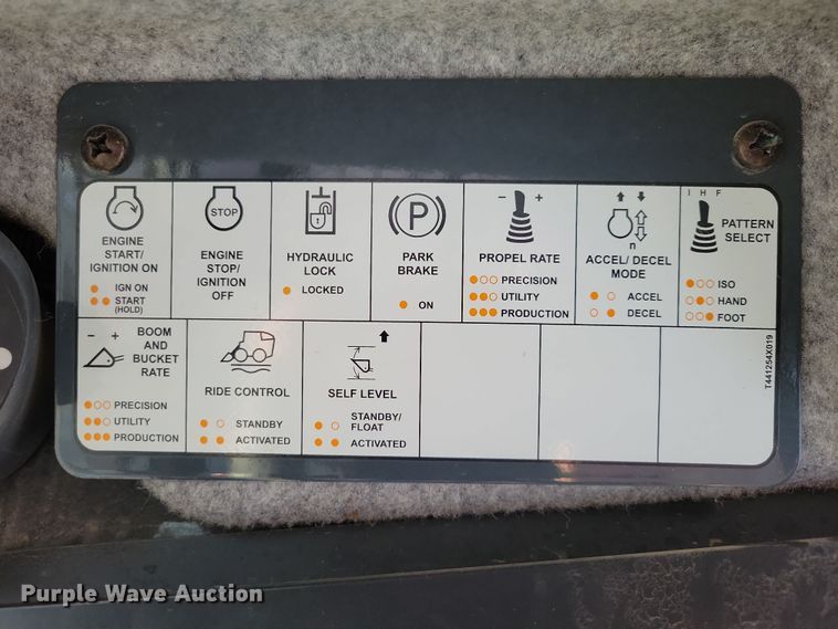 image for item DN3632 2021 John Deere 333G tracked skid steer loader
