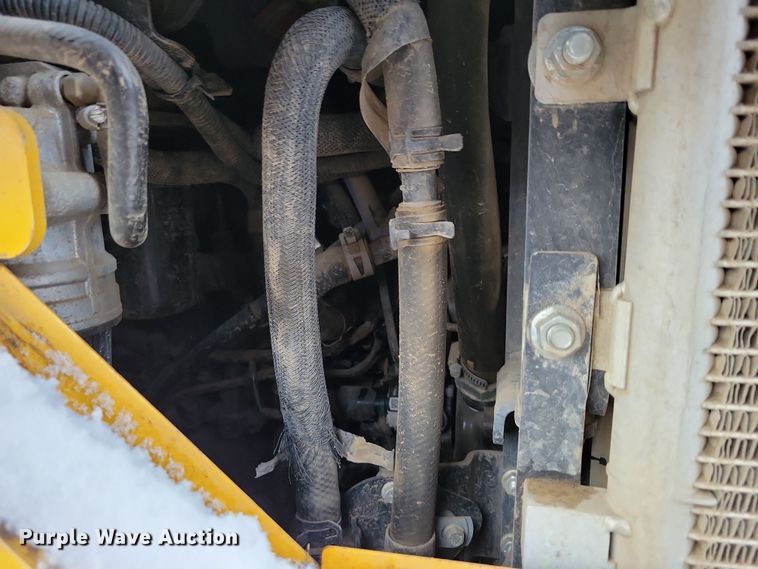 image for item DN3632 2021 John Deere 333G tracked skid steer loader