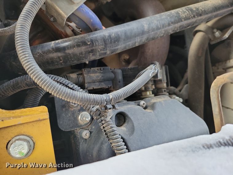 image for item DN3632 2021 John Deere 333G tracked skid steer loader