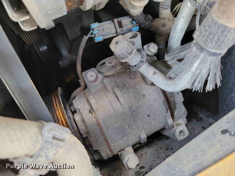 image for item DN3632 2021 John Deere 333G tracked skid steer loader