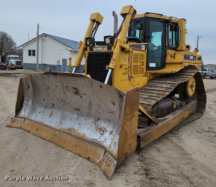 image for item DN3633 2006 Caterpillar D6R XW Series 3 dozer