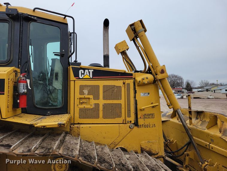 image for item DN3633 2006 Caterpillar D6R XW Series 3 dozer