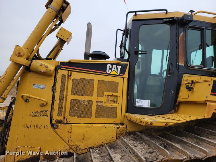 image for item DN3633 2006 Caterpillar D6R XW Series 3 dozer