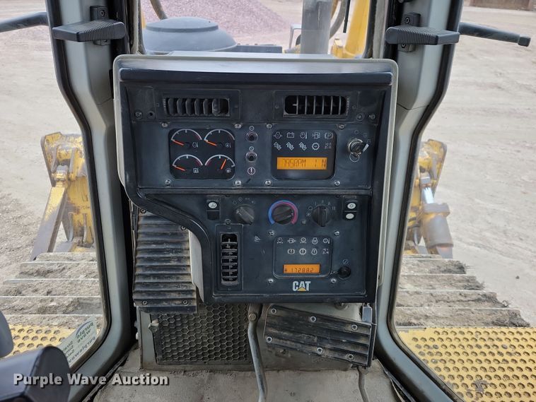 image for item DN3633 2006 Caterpillar D6R XW Series 3 dozer