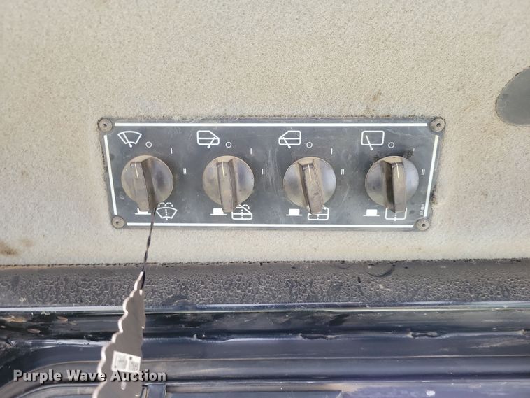 image for item DN3633 2006 Caterpillar D6R XW Series 3 dozer