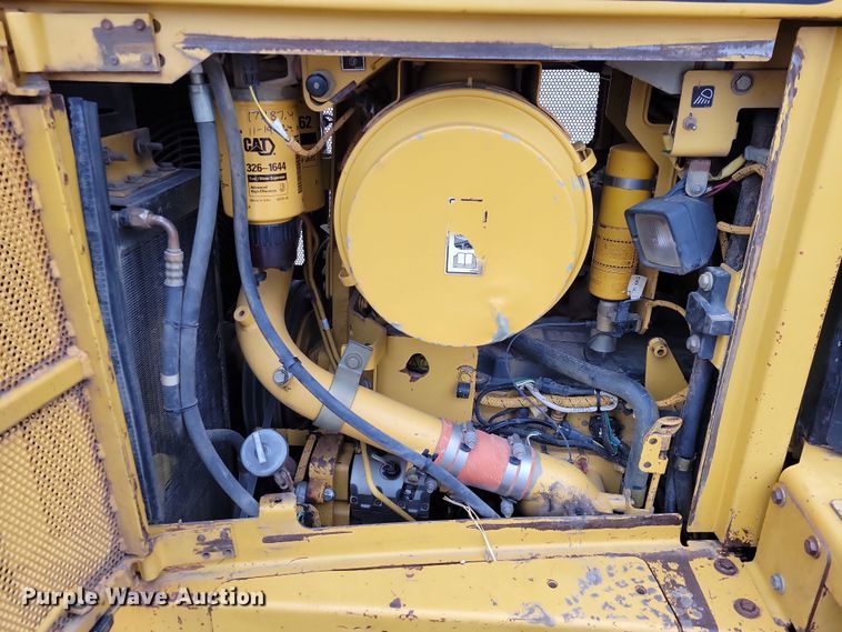image for item DN3633 2006 Caterpillar D6R XW Series 3 dozer