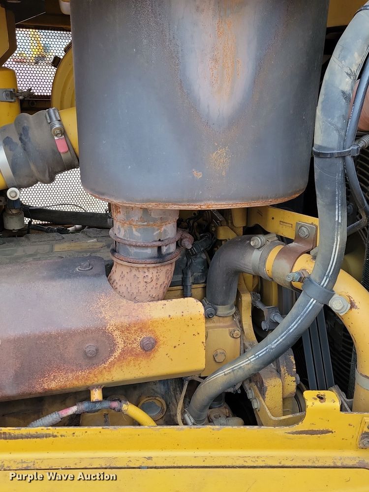 image for item DN3633 2006 Caterpillar D6R XW Series 3 dozer