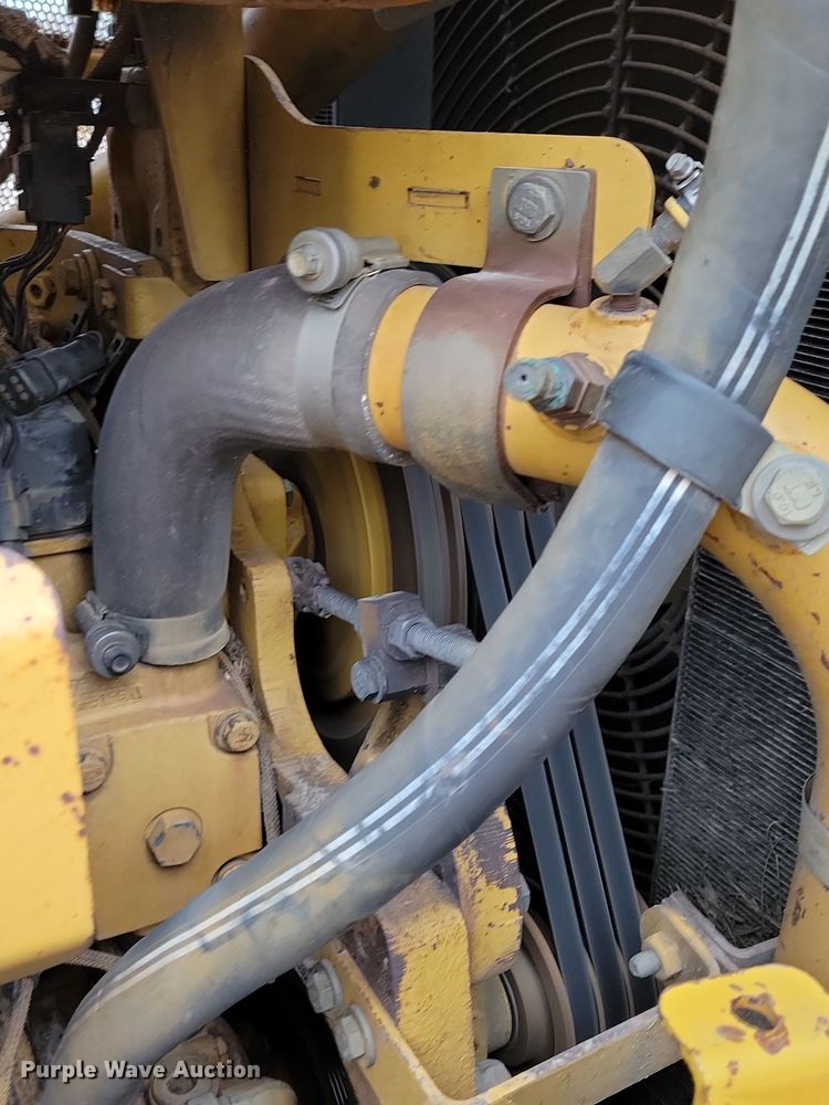 image for item DN3633 2006 Caterpillar D6R XW Series 3 dozer