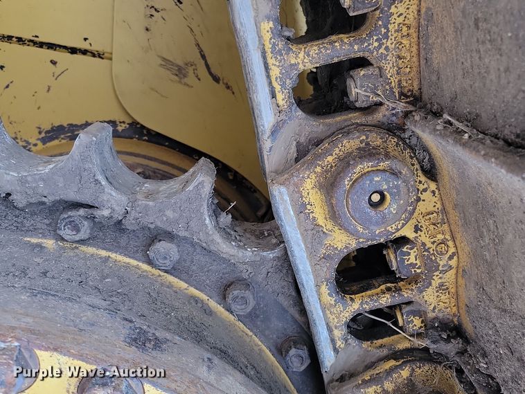 image for item DN3633 2006 Caterpillar D6R XW Series 3 dozer