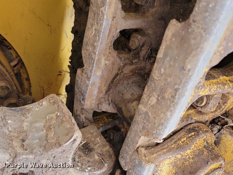 image for item DN3633 2006 Caterpillar D6R XW Series 3 dozer