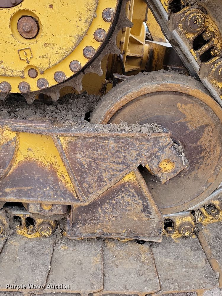 image for item DN3633 2006 Caterpillar D6R XW Series 3 dozer