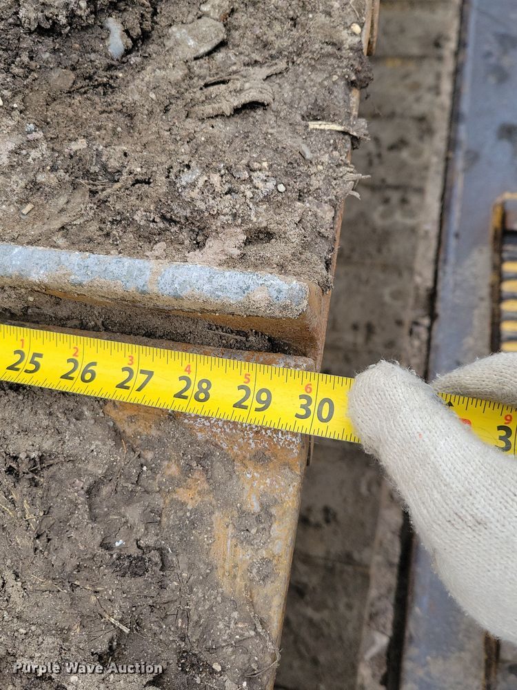 image for item DN3633 2006 Caterpillar D6R XW Series 3 dozer