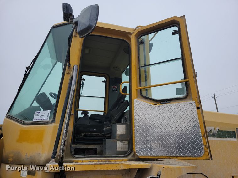image for item DN3637 2007 Kawasaki  70ZV wheel loader