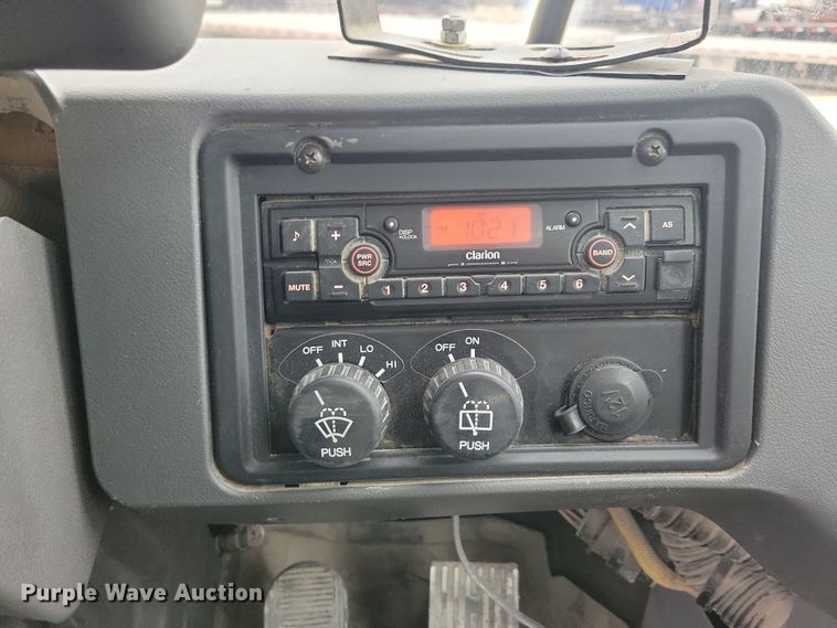 image for item DN3637 2007 Kawasaki  70ZV wheel loader