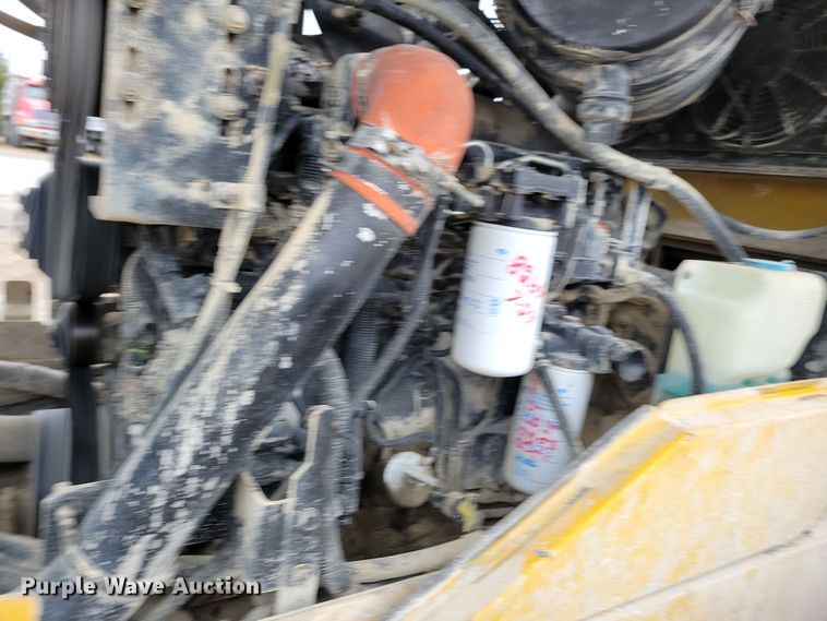 image for item DN3637 2007 Kawasaki  70ZV wheel loader