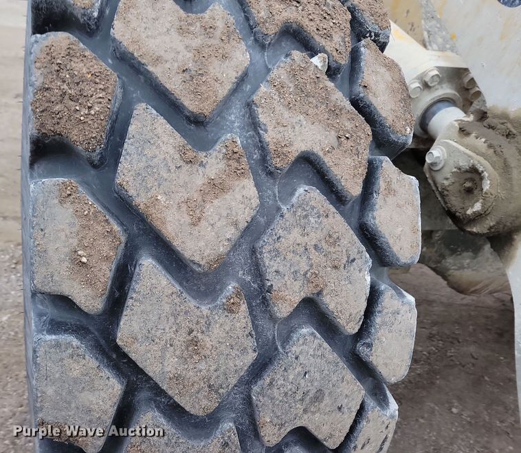 image for item DN3637 2007 Kawasaki  70ZV wheel loader