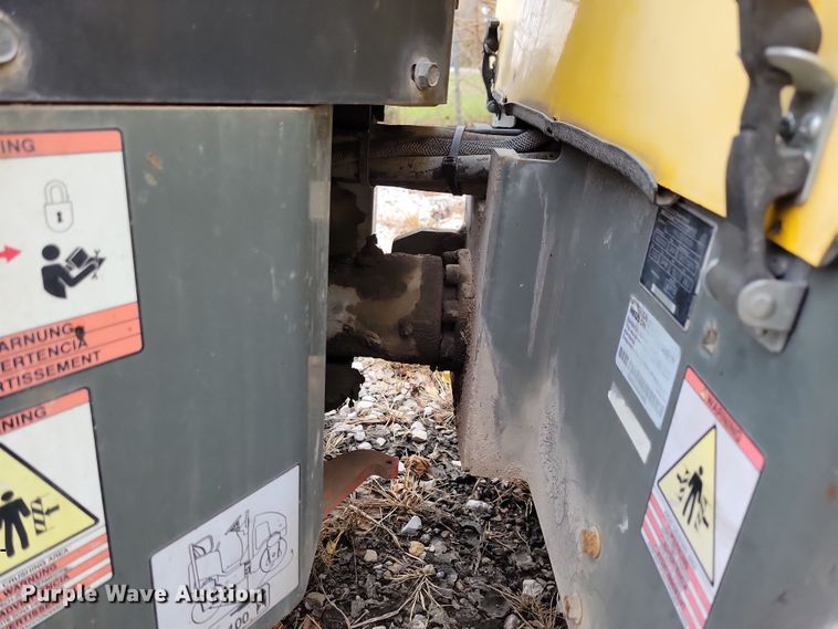 image for item DN3638 2015 Wacker Nueson RD12 double drum vibratory roller