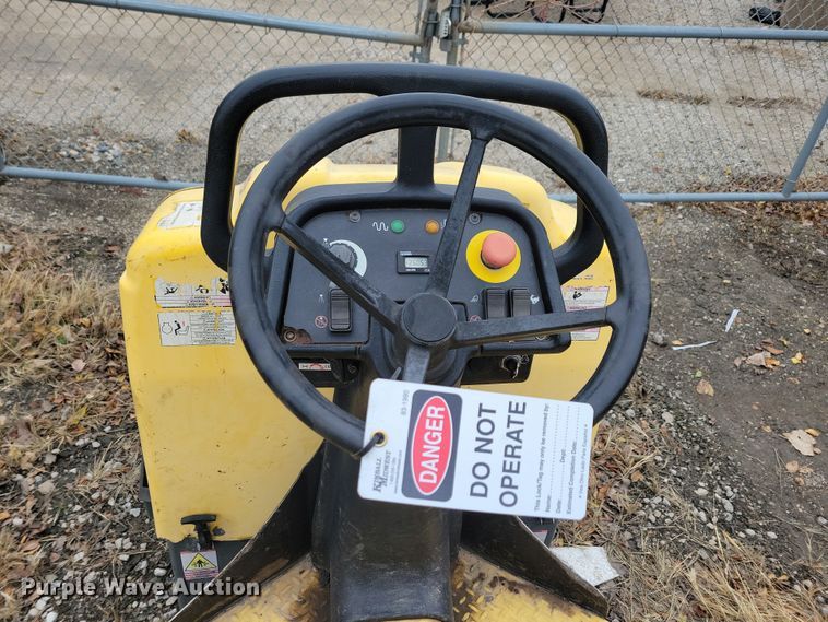 image for item DN3638 2015 Wacker Nueson RD12 double drum vibratory roller