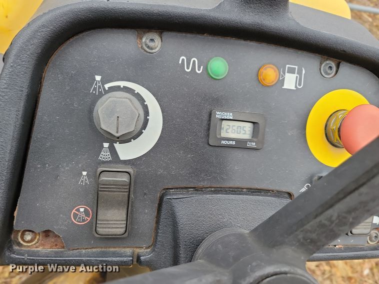 image for item DN3638 2015 Wacker Nueson RD12 double drum vibratory roller