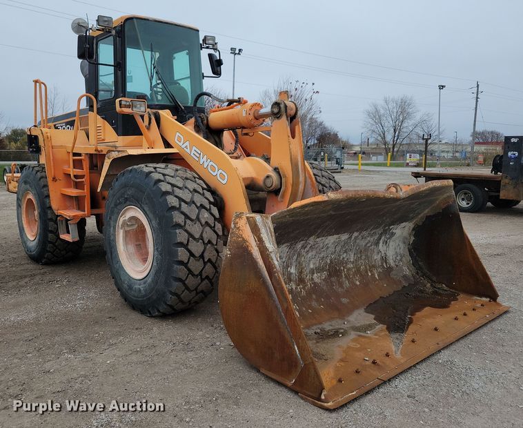 image for item DN3641 2005 Daewoo Mega 300V wheel loader